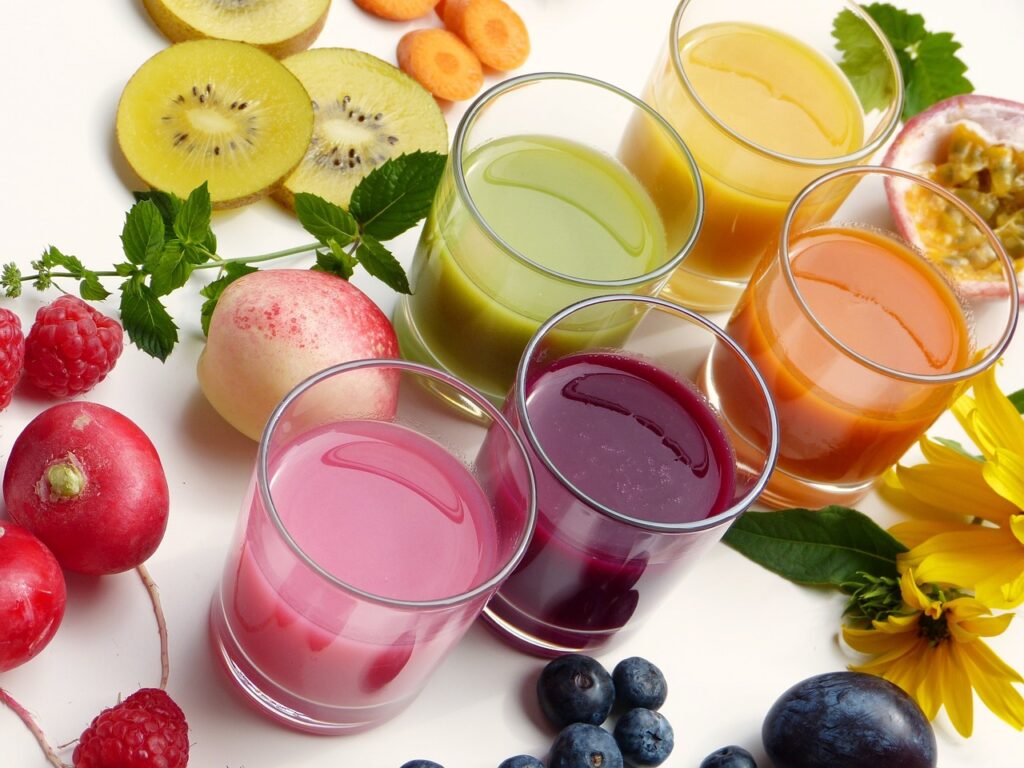 smoothies, juice, fruit-3809509.jpg